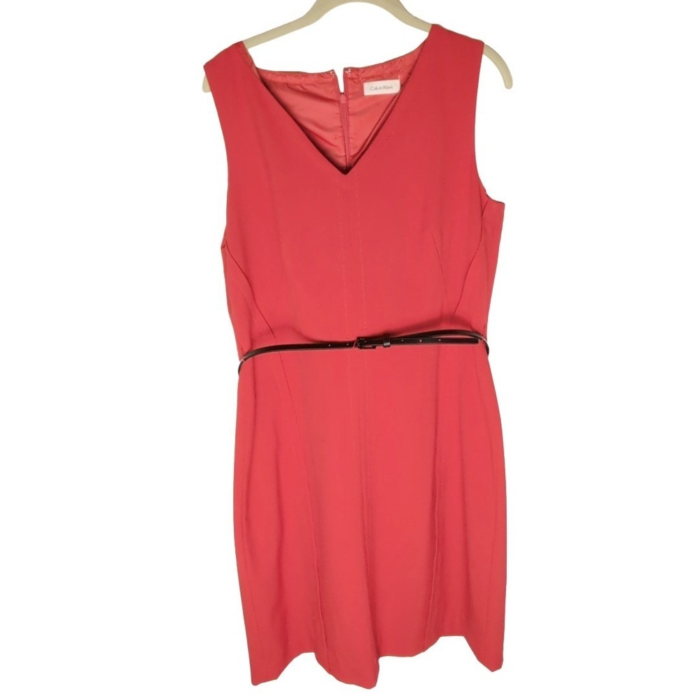 Calvin‎ Klein Red Sleeveless Sheath Dress V-neck Black Belt Lined Size 12